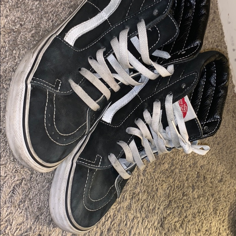 Black Vans